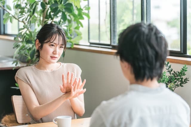 ごみ屋敷状態の部屋からの引っ越し・片付けないと引っ越し業者に断られます