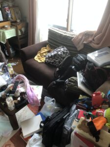 山口市で手がつけれずお困りでゴミ屋敷片付け